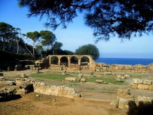 Arcatures Romaines à Tipaza