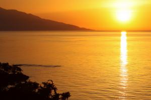 Coucher de Soleil sur la mer à Tipaza