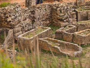 Necropolis à Tipaza (Nécropole Romaine)