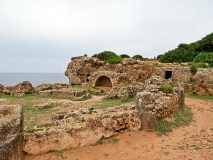 Necropolis à Tipaza (Nécropole Romaine)