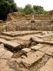 Antique Fontaine dans la Cité Romaine de Tipaza