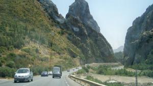 Autoroute menant à Mila