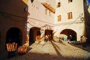 Ghardaia, Pain livré tôt le matin