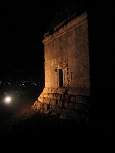 Le mausolée du Piton d’Akbou