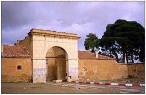 La porte de Bou-sâada, Sour el Ghozlane