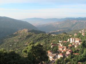 Illithen, Iferhounene