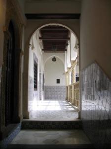 A l'intérieur du palais des Rais