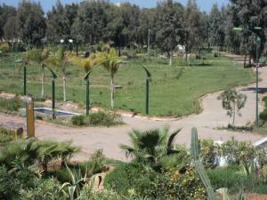 Jardin publique^au centre ville de Relizane
