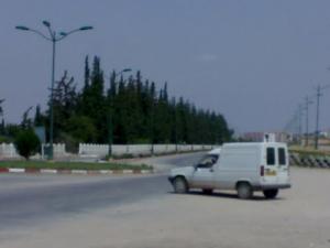 Rond point à Relizane