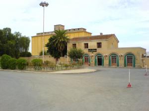 Gare ferroviaire de Relizane