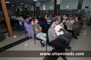 Hommage à Mahmoud Bouayad Agha en marge du Festival deu livre à Tlemcen