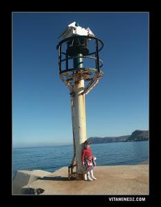 مرشد ملاحي عند مدخل ميناء بني صاف (ولاية عين تموشنت)