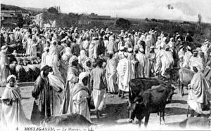 MOSTAGANEM...LE MARCHER