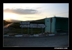 الطريق المؤدي إلى سوق الإثنين و هوناين و سيدي ورياش عند القدوم من مدينة تلمسان