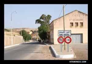 مدخل قرية عين كيحل عند القدوم من عين تموشنت