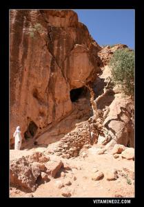 خلوة سيد أحمد المجدوب بجبل الشماريخ (بلدية عين ورقة ـ ولاية نعامة)