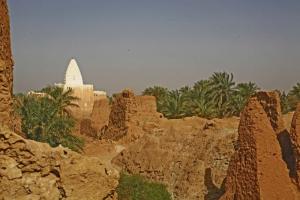 قبر ضريح ببلدية تميمون (ولاية أدرار)