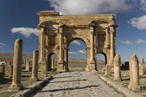 قوس النصر  تراجان  بتمڨاد  ولاية باتنة