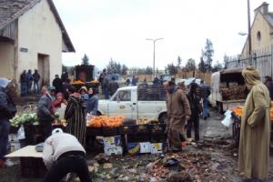 LE SOUK DE L INFORMEL  TRANSFÉRER A LA GARE SBIKA