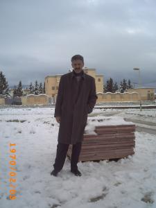 la neige recouvre progressivement la ville de KAIS