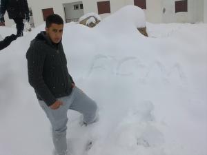 la neige recouvre progressivement la ville de KAIS