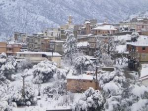 قرية تاسلنت تحت الثلوج