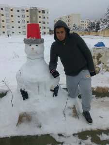 صنع رجل ثلجي