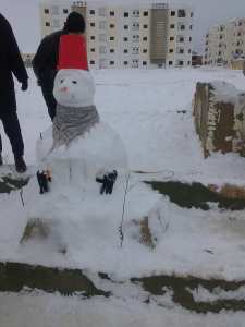 صنع رجل ثلجي