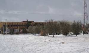 مدينة معمورة تحت الثلوج