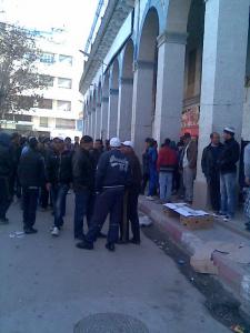 EMEUTES DU 27 JANVIER 2012 A TIARET