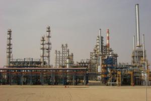 مركز تكرير النفط بضواحي أدرار