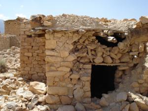 Maisons ancestrales dans un vieux villages abandonné à Batna