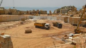Carrière de Marbre dans la périphérie de Batna