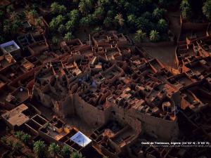 صورة إجمالية لواحة بضواحي مدينة تميمون