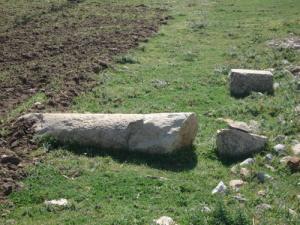 Piedestal en calcaire blanc (Période Romaine)