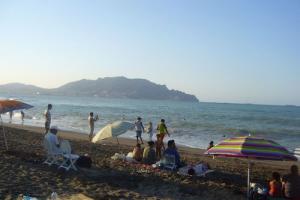 Au bord d'une Plage de Béjaia
