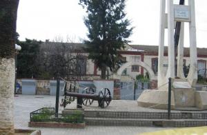 Akbou - Ancienne Ecole des garçons (mars 2008)