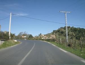 Autoroute sur la périphérie de Tizi-ouzou
