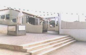 Statue Cheikh Belhaddad