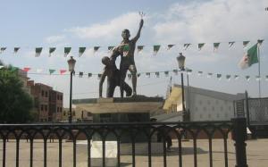 Akbou - Monument de Gloire aux Martyrs