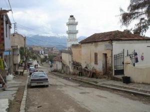 Rue vers le Souk du village