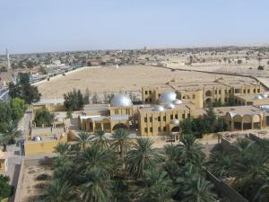 صورة من ثانوية  تاغزوت  التي تم بناؤها في سنة 1994