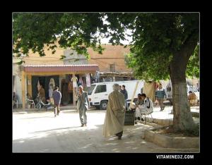 Place du Marché à Bou Saada