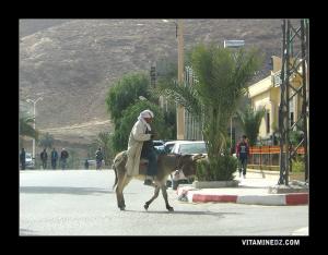 Rue de Bousaada,  moyens de transport