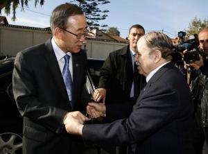 Algeria's President Abdelaziz Bouteflika (R) welcomes U.N. Secretary General
