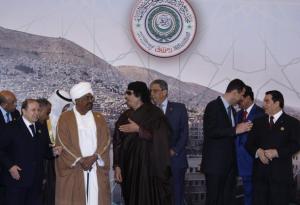 (L-R) Algeria's President Abdelaziz Bouteflika, Sudan's President Omar Hassan