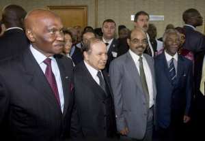 Presidents Abdoulaye Wade of Senegal (L), Abdelaziz Bouteflika of