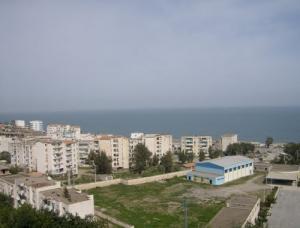 Tassifth près de la plage Tichy