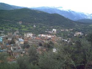 Vue d'ensemble sur la commune de Tifra