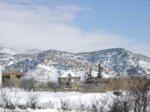 La neige sur les montagnes de Béjaia